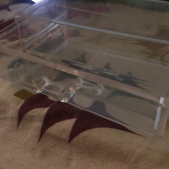 Makeup storages❤️✊🏽 - Picture 3 of 15